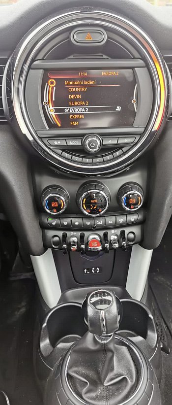 XZ